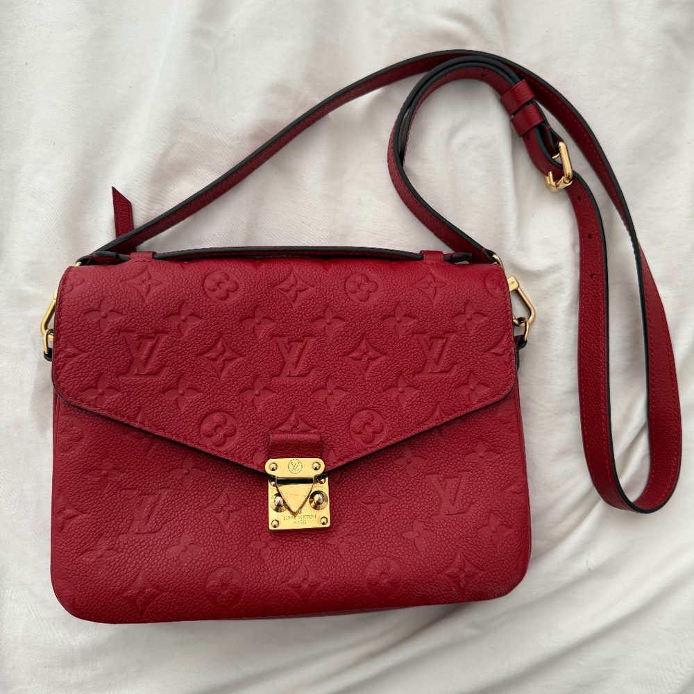 Louis Vuitton Empreinte Pochette Metis Red